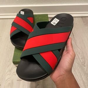 Gucci Red and Green Men's Sandals